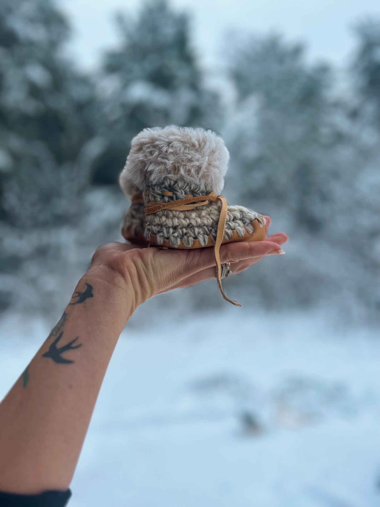 Pinecone Faux Fur - Beige Leather